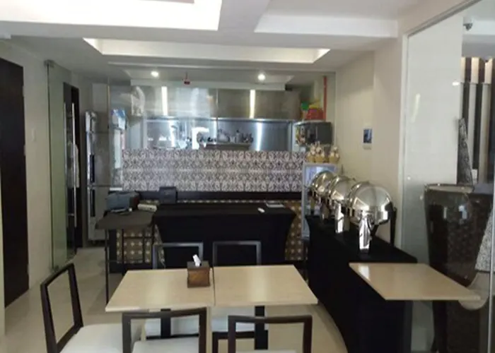 Hotel Sans At Rana Cebu